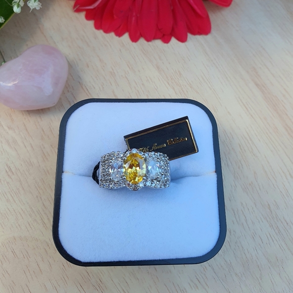 Swarovski Crystal Silver Ring - Picture 7 of 10